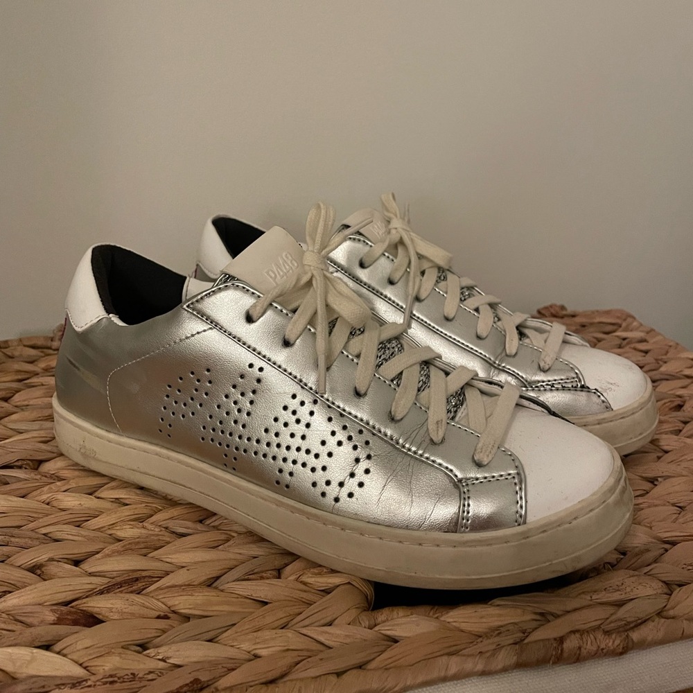 P448 John Sneaker